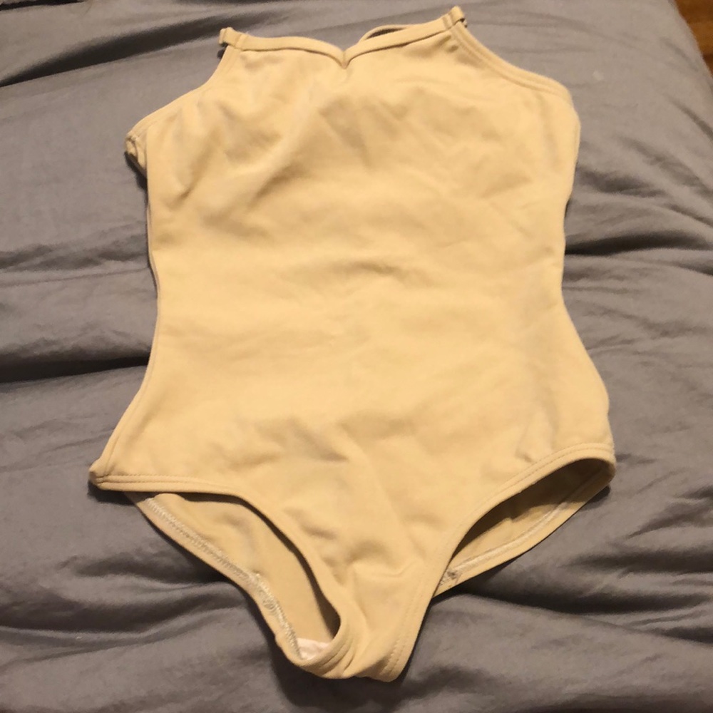 kids M capezio leotard
